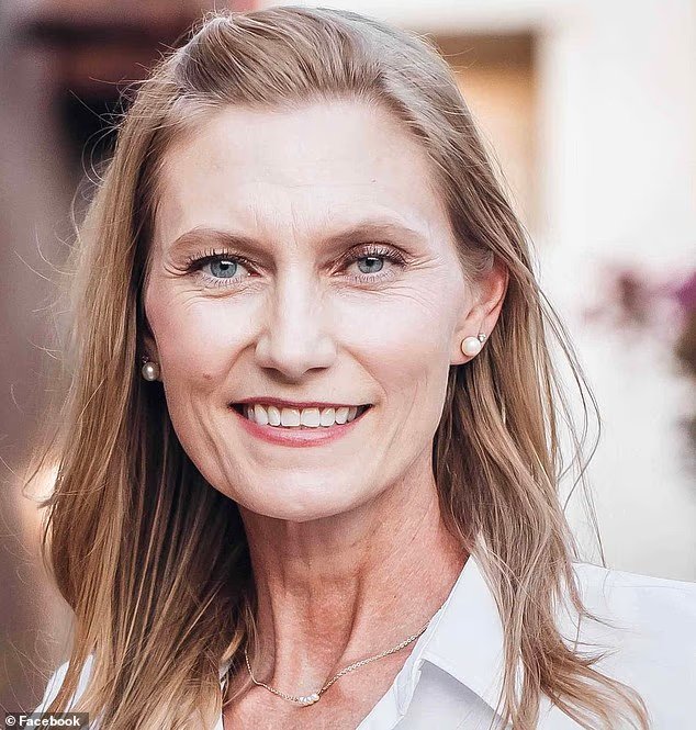 La shérif confrontée Nancy Guthrie apporte une arme chargée au