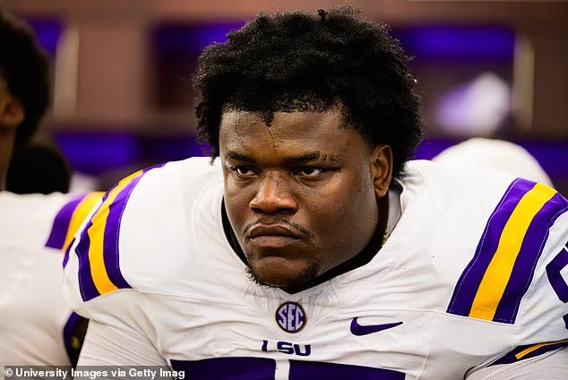 La star d'Ole Miss et espoir de la NFL, Karius