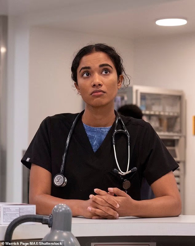 La star de Pitt quitte la série dirigée par Noah