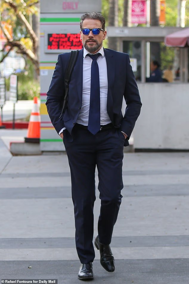 La star de cinéma "Cassée" Alice Evans avait 100 000