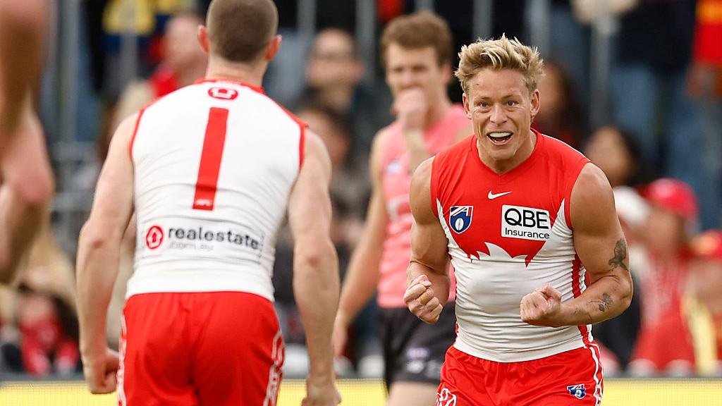 La superestrella de Sydney Isaac Heeney Hans realiza un espectáculo