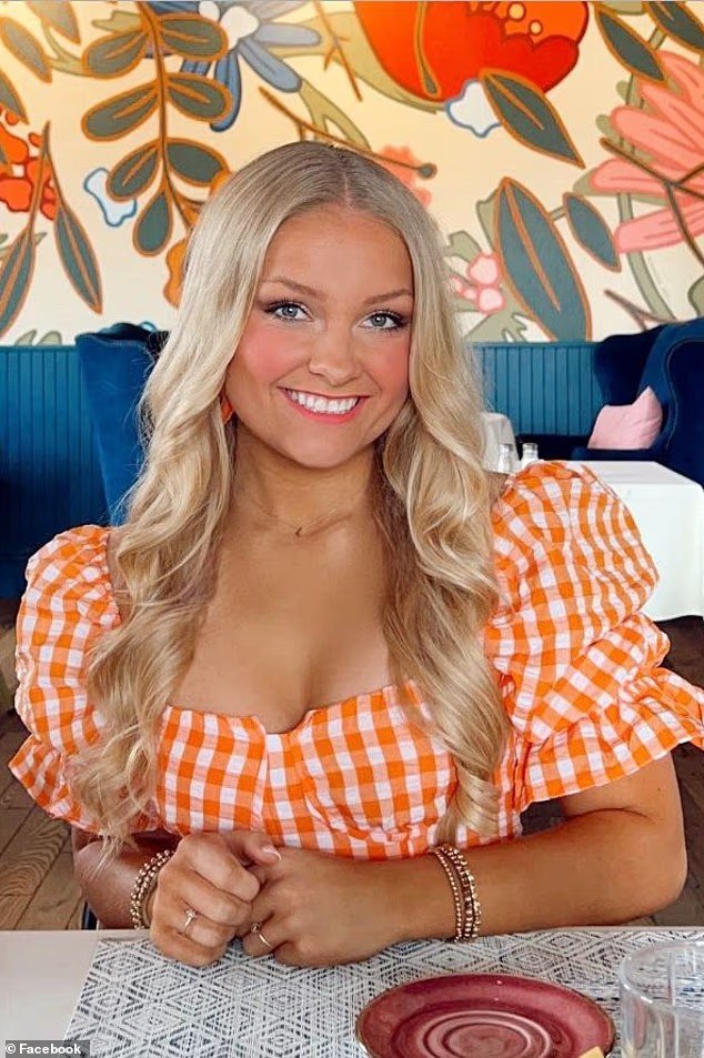 Laken Snelling, 22 ans, pom-pom girl du Kentucky, a plaidé