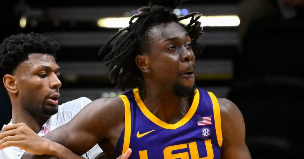 L'ancien PF du LSU Michael Nwoko signe avec Xavier