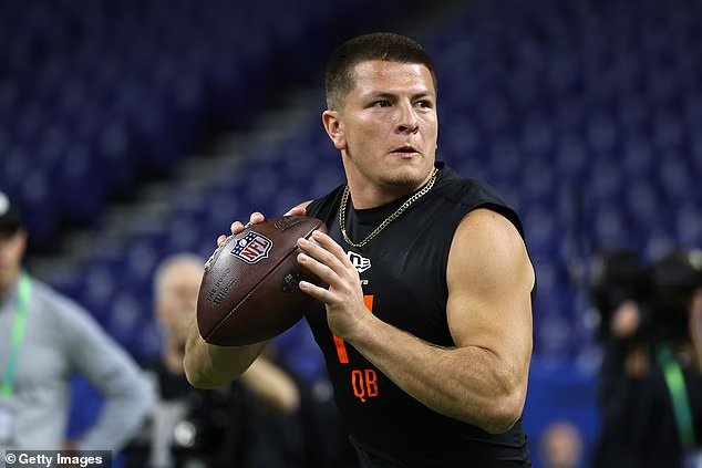 L'ancien QB de Vanderbilt, Diego Pavia, a cédé son contrat