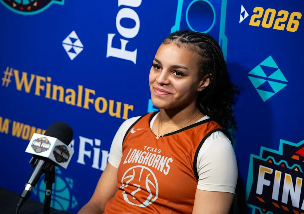 L'ancienne Lady Longhorn Jordan Lee rejoint son rival de la