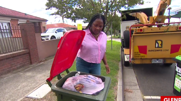 Las familias de Melbourne se ahogan en la basura mientras