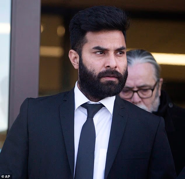 Le juge canadien Voke suspend l'expulsion du chauffeur de camion