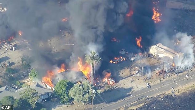 Le lieutenant du shérif accusé de meurtre après l'explosion d'un