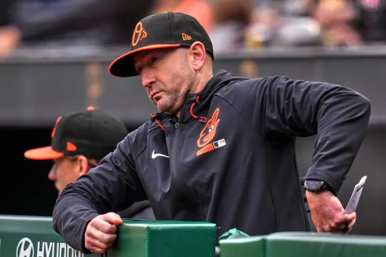 Le manager des Orioles, Craig Albernaz, en bonne forme après