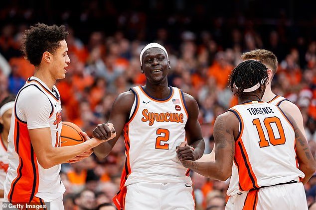 Le message dévastateur d'un joueur de basket-ball universitaire alors que