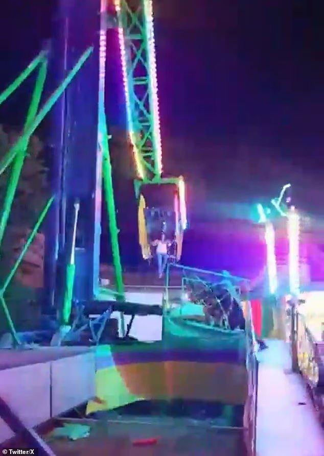 Le moment terrifiant où une femme est jetée d'un carnaval