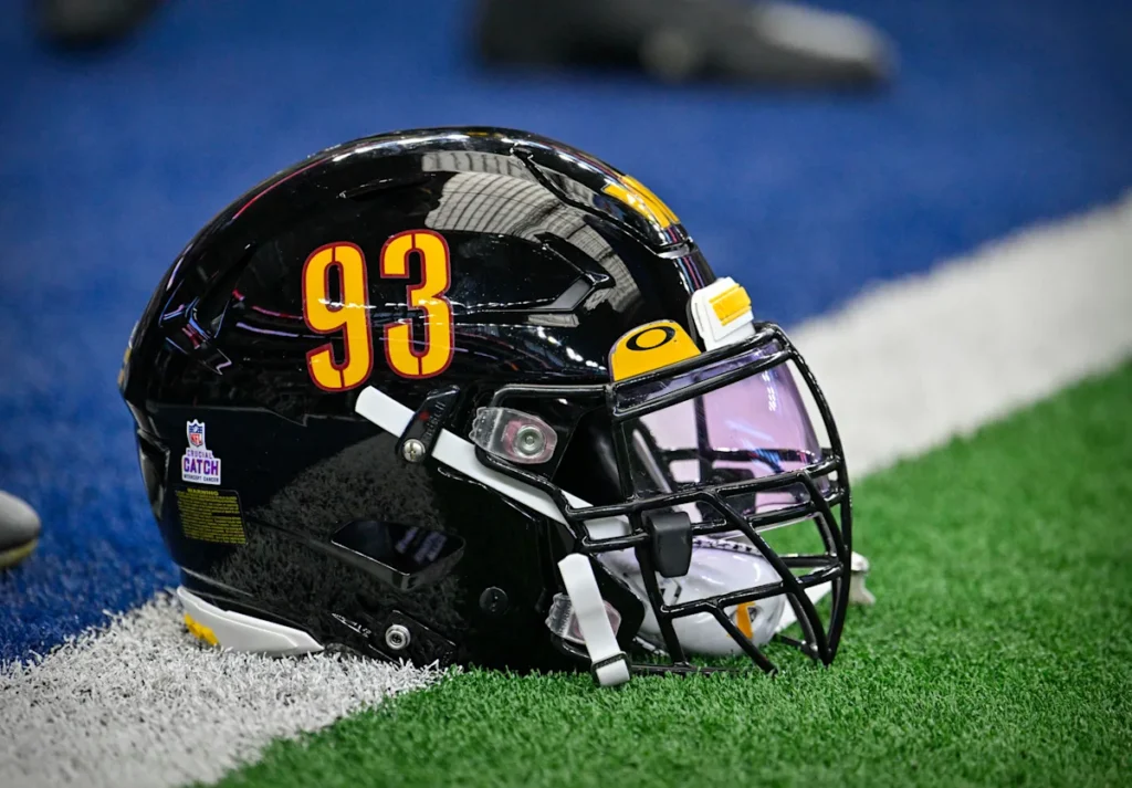 Le nouveau logo alternatif de Commander a-t-il été divulgué accidentellement