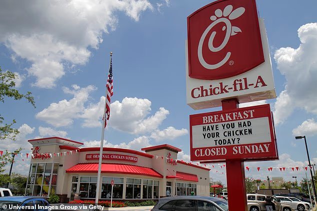 Le personnel de Chick-fil-A licencié pour avoir posté sur TikTok