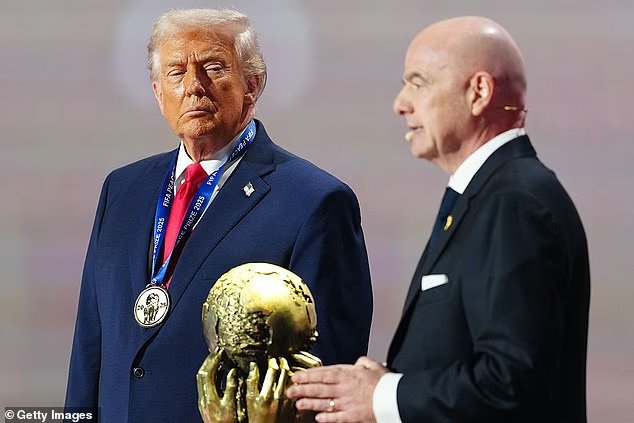 Le principal envoyé de Trump souhaite que la FIFA exclue