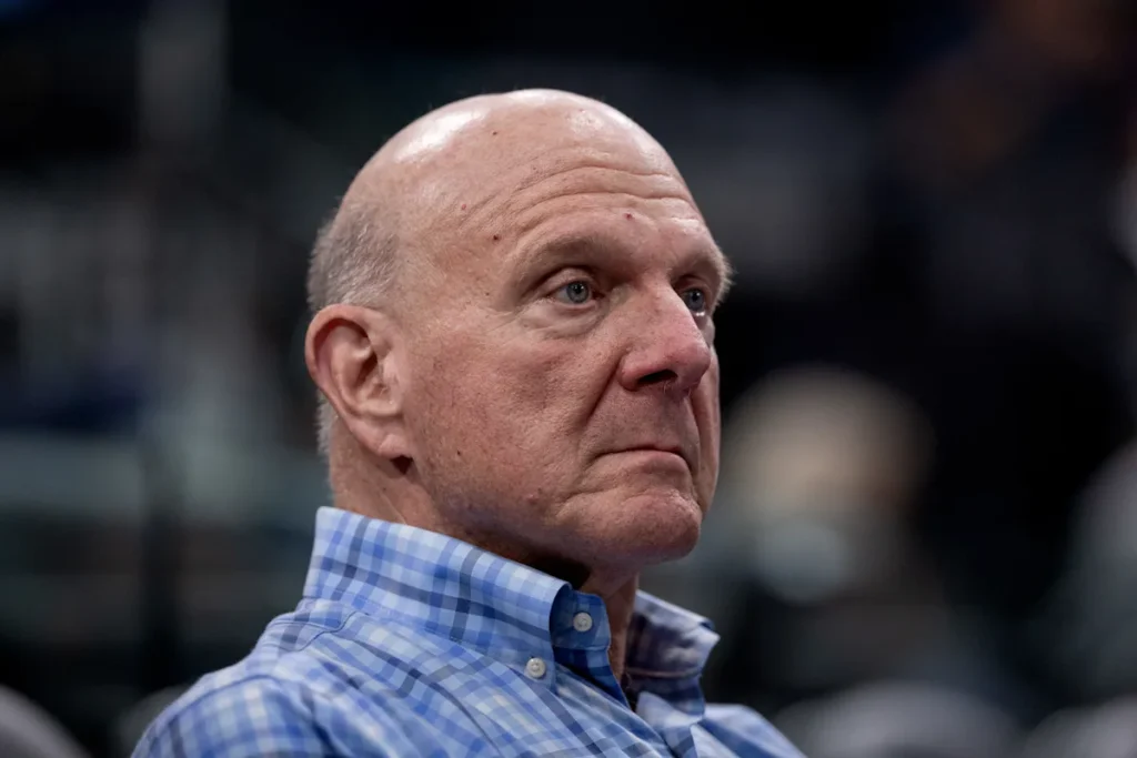 Le propriétaire des Clippers, Steve Ballmer, a envoyé une lettre