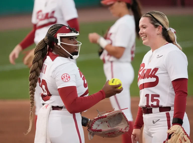 Le softball de l'Alabama aujourd'hui contre le Texas : mises