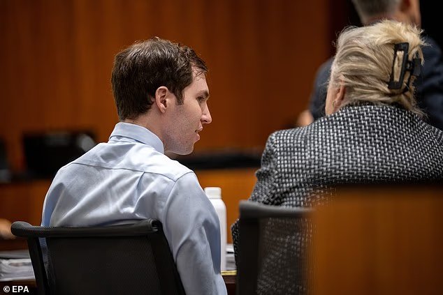 Le suspect de l'assassinat de Charlie Kirk, Tyler Robinson, demande