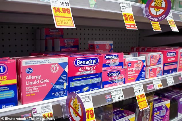 Le terrifiant « défi Benadryl » tue une personne et