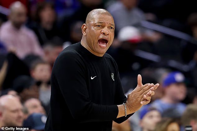 L'entraîneur des Bucks, Doc Rivers, quitte Milwaukee après une saison