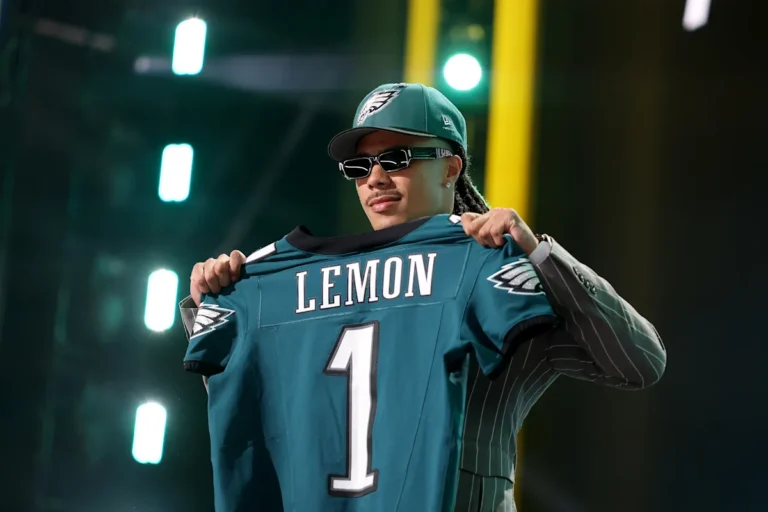 Les Eagles débauchent Makai Lemon des Steelers, les Steelers auraient