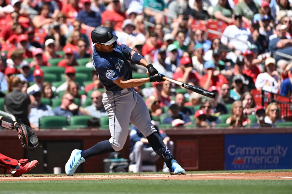 Les Mariners ont battu les Cardinals 11-9 dans le match,