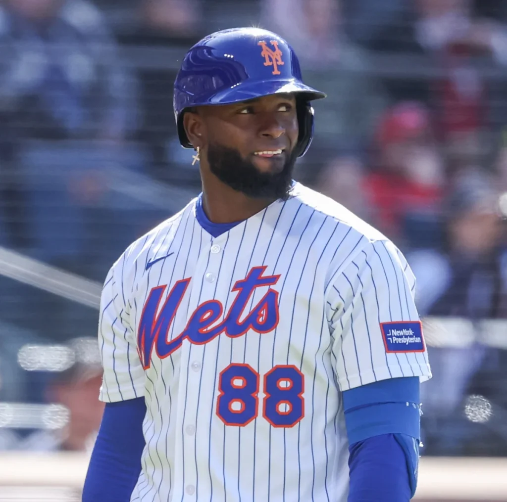 Les Mets disent que Luis Robert Jr. souffre chaque jour