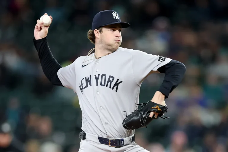 Les Yankees RHP Cam Schlittler connaissent un départ sans précédent