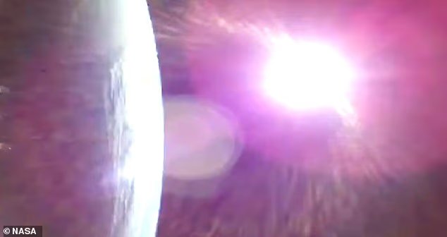 Les astronautes d'Artemis II révèlent un message d'avertissement terrifiant qu'ils