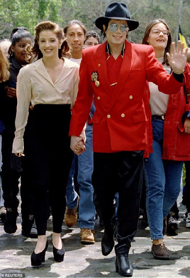 Les commentaires fous de Lisa Marie Presley sur son mariage