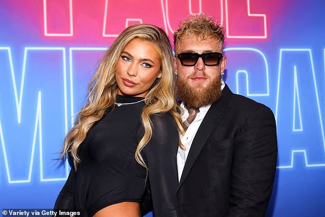 Les fans critiquent Jutta Leerdam, la fiancée "hypocrite" de Jake