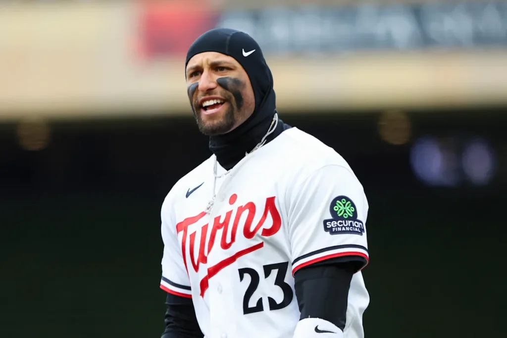 Les jumeaux placent INF Royce Lewis (genou) et RHP Cody