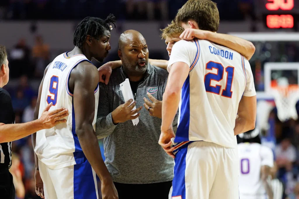 Les retours de Chinyelu et Condon sont essentiels au basket-ball