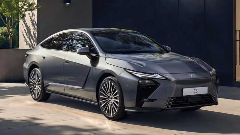 Lexus ES 2026: tiempos firmes australianos para el nuevo sedán