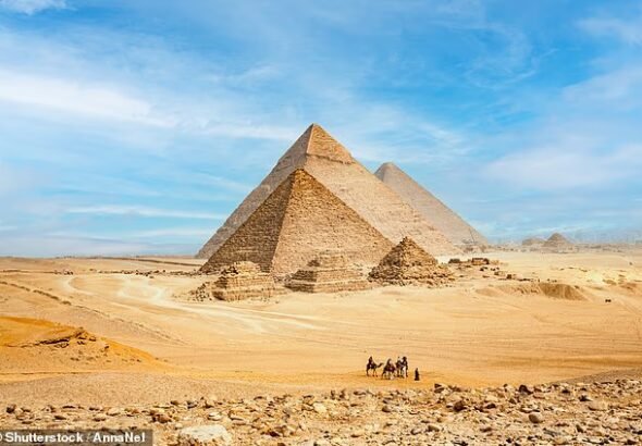 L'histoire de la Grande Pyramide d'Égypte démystifiée alors que de