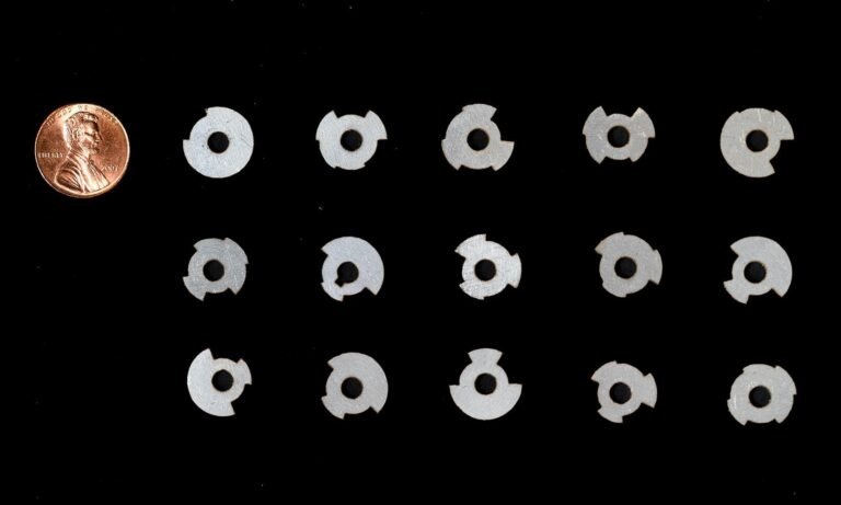 Los investigadores desarrollan etiquetas metálicas impresas en 3D sin batería