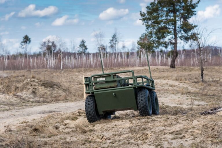 Los robots luchan y ayudan a sofocar disturbios: China está