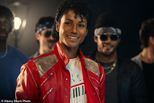 MAUREEN CALLAHAN : Les sombres vérités indéniables sur Michael Jackson Hollywood les