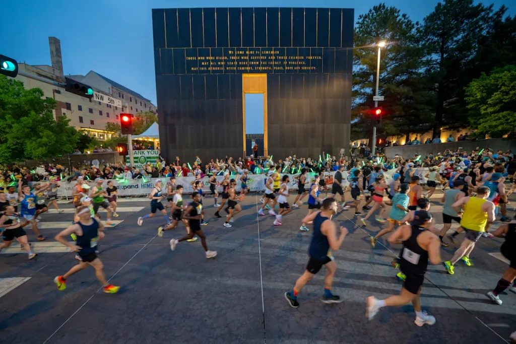 Marathon commémoratif d'Oklahoma City 2026 : parcours, résultats, comment suivre les