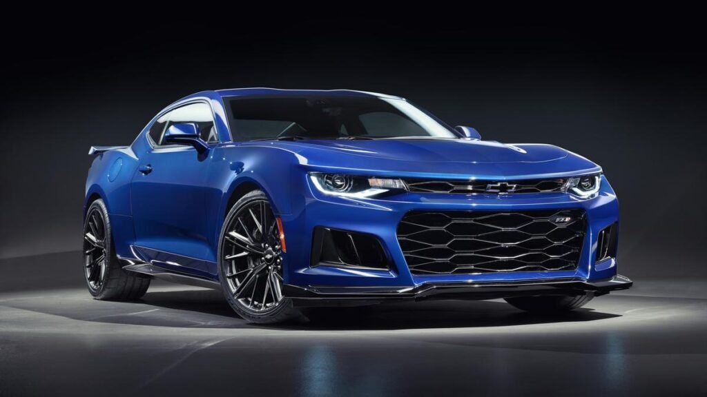 Mira, Ford Mustang: Chevrolet Camaro está regresando – informe