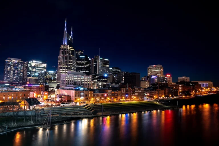 Nashville accueillera-t-elle le Super Bowl 2030 ? c'est ce que