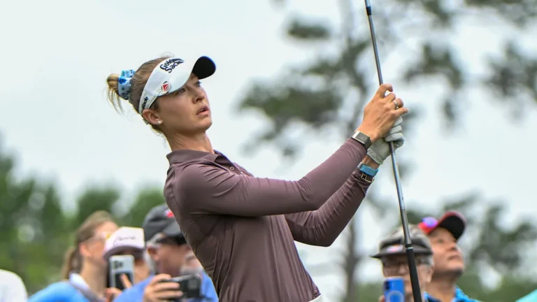 Nelly Korda ralentit et prend 5 temps d'avance au championnat