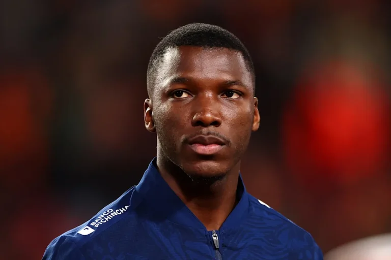 🚨OFFICIEL : Le mandat de Moises Caicedo prolongé jusqu'en 2033