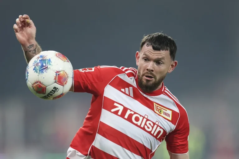 Officiel | L'Écossais Oliver Burke devient le deuxième joueur le