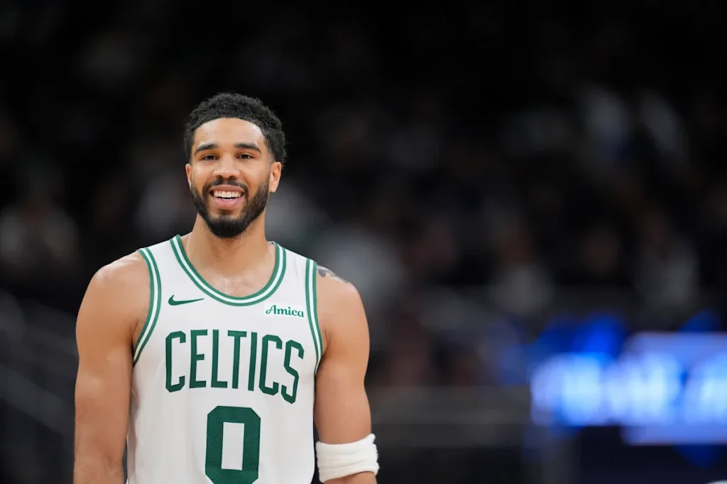 Où regarder le match Charlotte Hornets contre Boston Celtics :