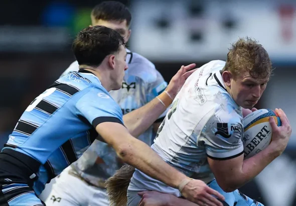 Pas de derby de 11e année, mais la compétition reprend