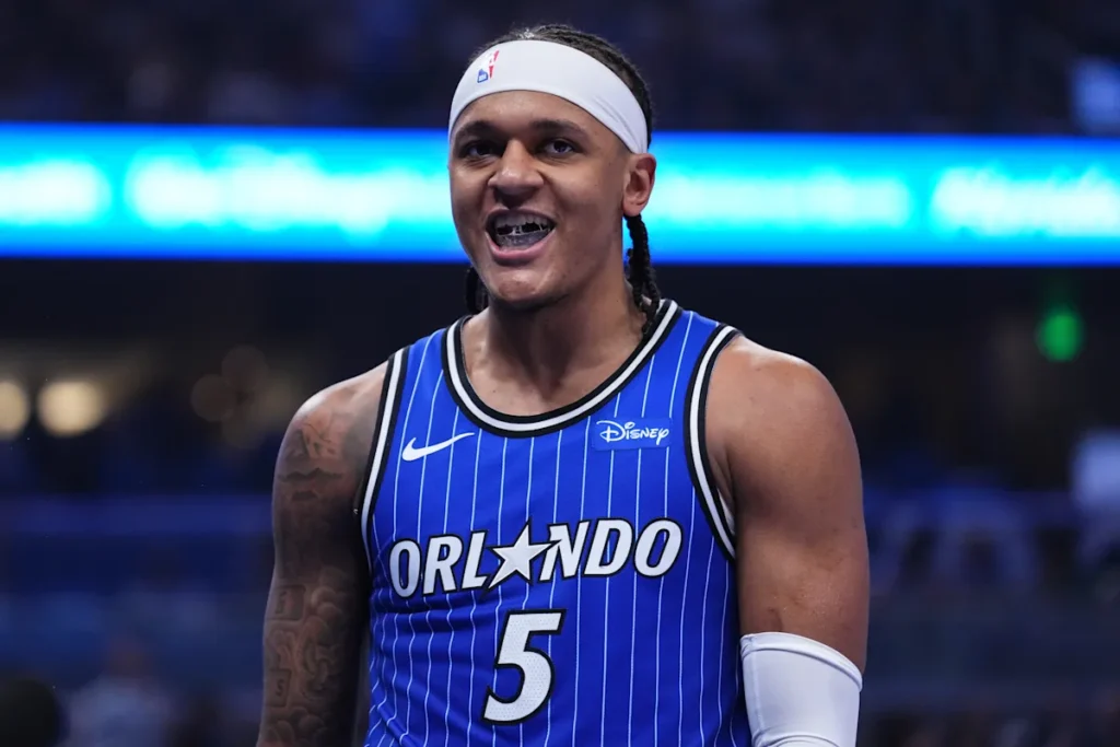 Playoffs NBA 2026 : Magic gagne 121-90 pour se qualifier pour