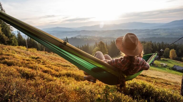 Por qué acampar no promete una escapada relajante y una