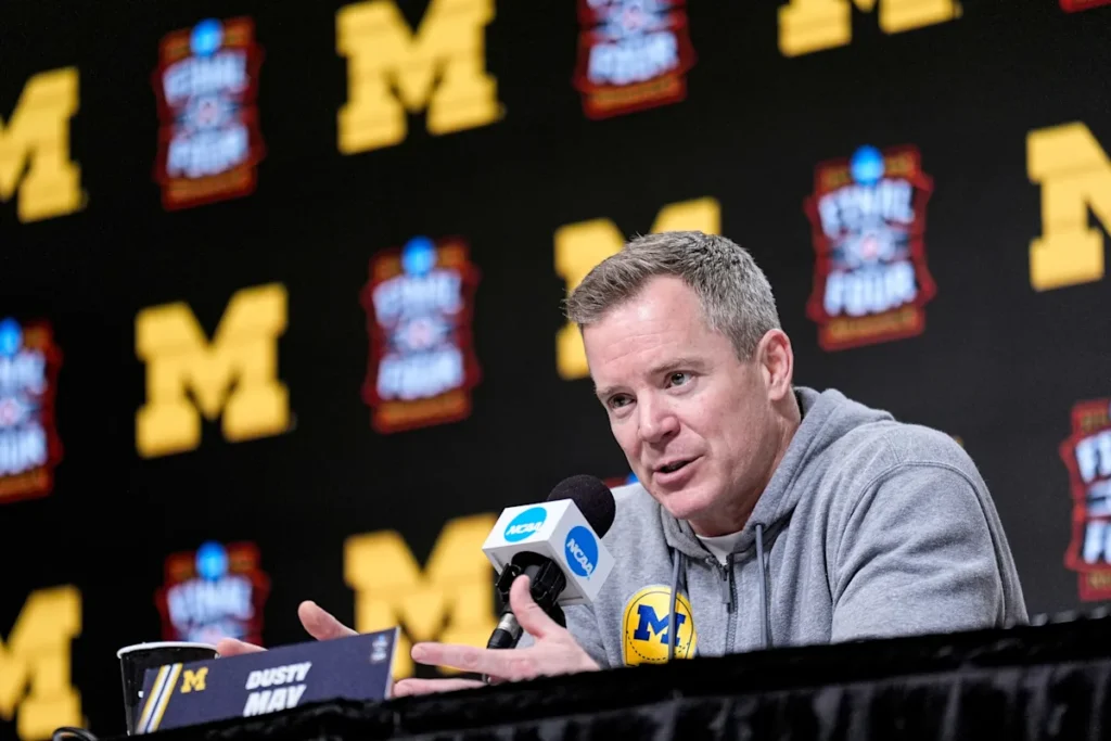 Pourquoi Dusty May a repéré UConn-Illinois avant le Final Four