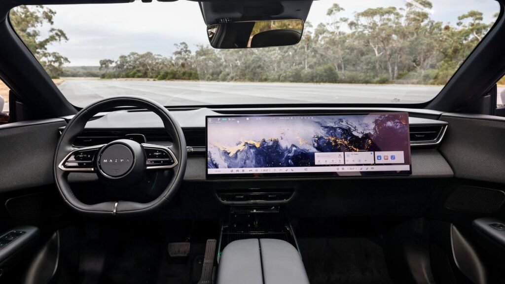 Precios del Mazda CX-6e 2026: el nuevo SUV eléctrico supera