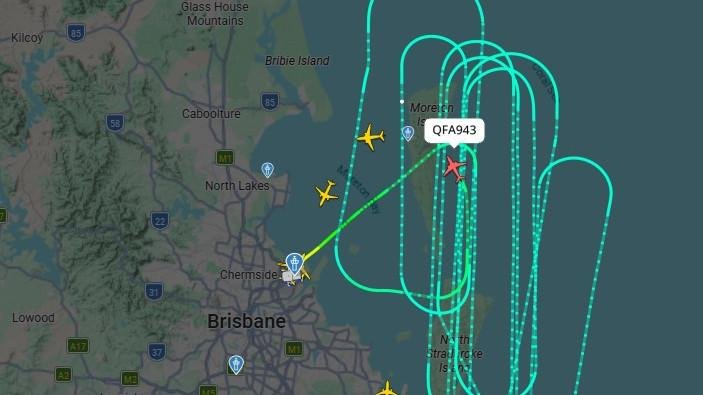 QFA943: Círculo de vuelo de Brisbane a Perth desviado durante